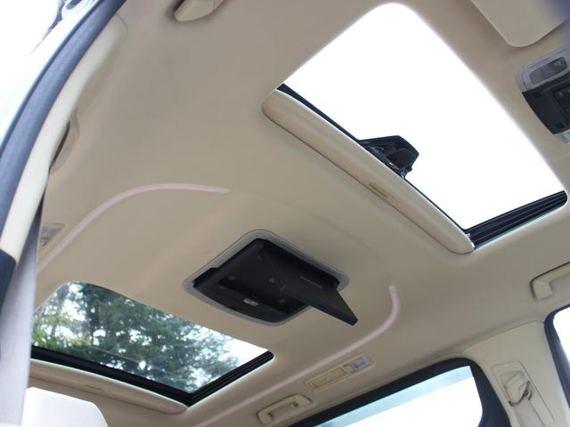 ヴェルファイアハイブリッド X Wサンルーフ フリップダウンモニター BIGx9型ナビ 両側パワースライドドア レーダークルーズ プリクラッシュ クリアランスソナー 1500W電源 7人乗 LEDヘッドライト ETC(15枚目)