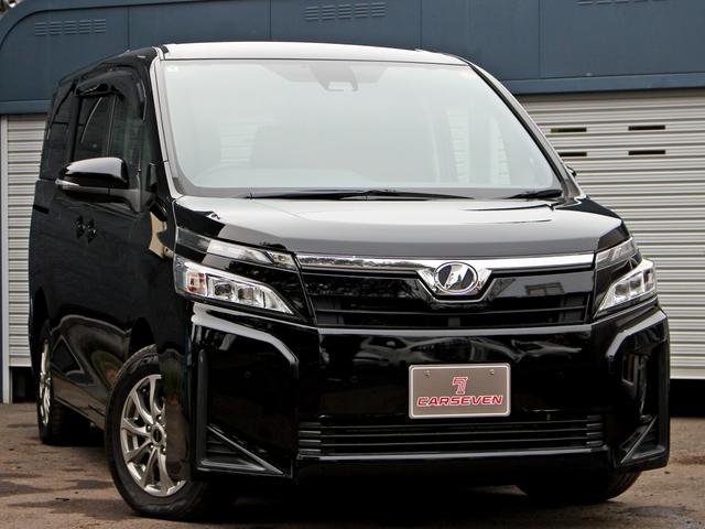 ヴォクシー X 寒冷地 後期型 セーフティセンス パワースライド 純正9型ナビ クルーズコントロール プリクラッシュ レーンディパーチャー 先行車発進告知 7人乗 LEDヘッドライト ビルトETC 4WD(3枚目)