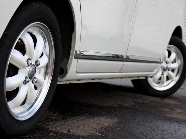 ムーヴキャンバス Ｇメイクアップリミテッド　ＳＡＩＩＩ　両側パワースライド　パノラマモニター　ナビ　諸突回避支援　車線逸脱警報　誤発進抑制　先行車発進アラーム　ＬＥＤヘッド　４ＷＤ　禁煙車（29枚目）