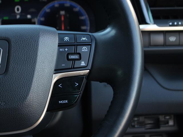 クラウンクロスオーバー Gアドバンスド・レザーパッケージ 寒冷地 モデリスタエアロ セーフティセンス パノラミックビューモニター ブラインドスポットモニター 4眼LEDヘッドライト 21インチアルミ シートベンチレーション パワートランク 12.3型ナビ(30枚目)