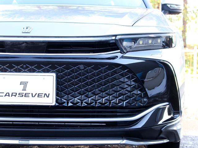 クラウンクロスオーバー Gアドバンスド・レザーパッケージ 寒冷地 モデリスタエアロ セーフティセンス パノラミックビューモニター ブラインドスポットモニター 4眼LEDヘッドライト 21インチアルミ シートベンチレーション パワートランク 12.3型ナビ(49枚目)