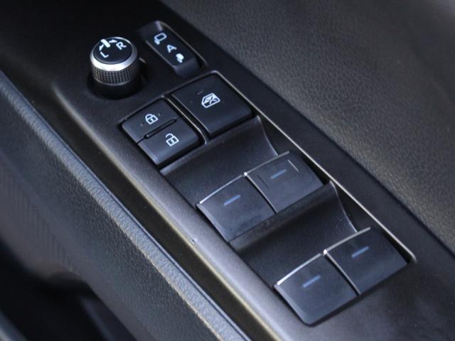 カムリ Gレザーパッケージ 寒冷地 セーフティセンス ブラインドスポットモニター ヘッドアップディスプレイ レーダークルーズ シートヒーター パワーシート 純正9型ナビ バックカメラ AC100V ETC2.0(33枚目)