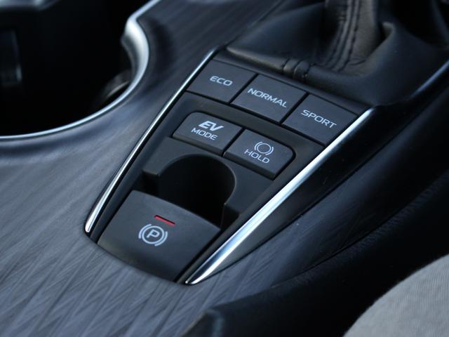 カムリ Gレザーパッケージ 寒冷地 セーフティセンス ブラインドスポットモニター ヘッドアップディスプレイ レーダークルーズ シートヒーター パワーシート 純正9型ナビ バックカメラ AC100V ETC2.0(34枚目)