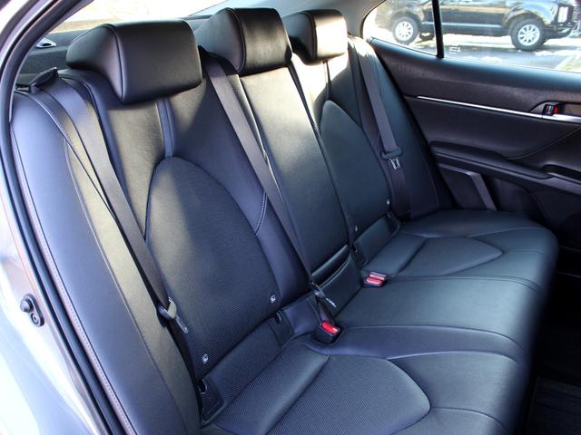 カムリ Gレザーパッケージ 寒冷地 セーフティセンス ブラインドスポットモニター ヘッドアップディスプレイ レーダークルーズ シートヒーター パワーシート 純正9型ナビ バックカメラ AC100V ETC2.0(37枚目)