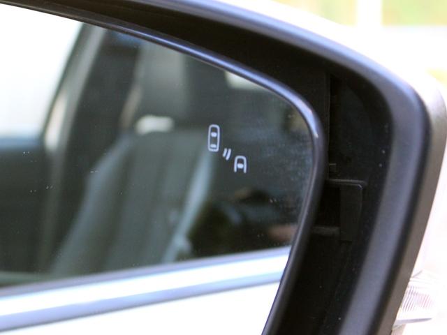 エクリプスクロスPHEV P スタイリングパッケージ スマホ連携ナビ マルチアラウンドモニター 1500W電源 シート&ステアヒーター e-アシスト レーダークルーズ 誤発進抑制制御 S-AWC ヘッドアップディスプレイ(18枚目)