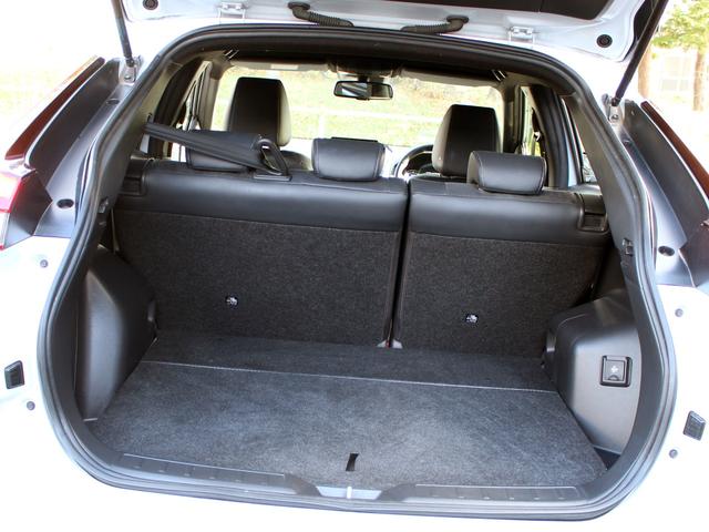 エクリプスクロスPHEV P スタイリングパッケージ スマホ連携ナビ マルチアラウンドモニター 1500W電源 シート&ステアヒーター e-アシスト レーダークルーズ 誤発進抑制制御 S-AWC ヘッドアップディスプレイ(35枚目)