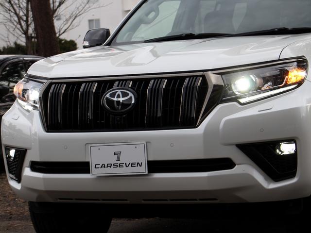 ランドクルーザープラド ＴＸ　Ｌパッケージ・ブラックエディション　寒冷地　後期型　セーフティセンス　純正９型ナビ　マルチテレインモニター　ブラインドスポットモニター　専用Ｒ１８アルミ　ブラックルーフレール　ツインバッテリー　シートベンチレーション　黒革（5枚目）