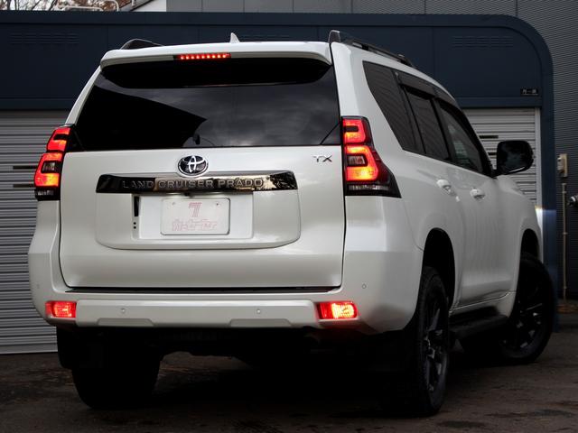 ランドクルーザープラド ＴＸ　Ｌパッケージ・ブラックエディション　寒冷地　後期型　セーフティセンス　純正９型ナビ　マルチテレインモニター　ブラインドスポットモニター　専用Ｒ１８アルミ　ブラックルーフレール　ツインバッテリー　シートベンチレーション　黒革（29枚目）