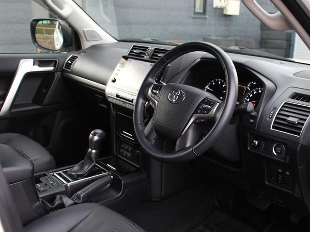 ランドクルーザープラド ＴＸ　Ｌパッケージ・ブラックエディション　寒冷地　後期型　セーフティセンス　純正９型ナビ　マルチテレインモニター　ブラインドスポットモニター　専用Ｒ１８アルミ　ブラックルーフレール　ツインバッテリー　シートベンチレーション　黒革（31枚目）