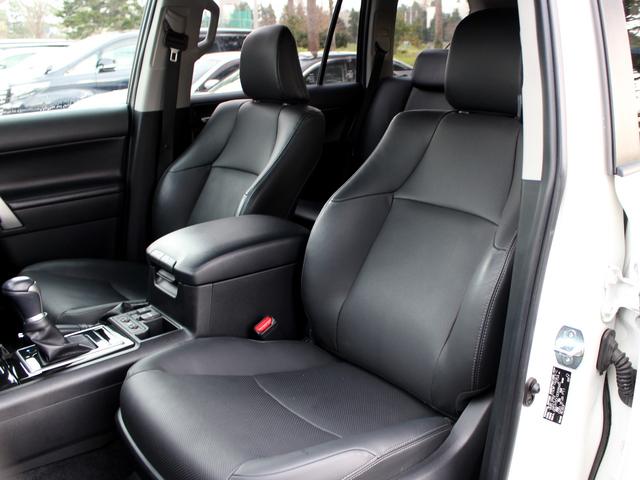 ランドクルーザープラド ＴＸ　Ｌパッケージ・ブラックエディション　寒冷地　後期型　セーフティセンス　純正９型ナビ　マルチテレインモニター　ブラインドスポットモニター　専用Ｒ１８アルミ　ブラックルーフレール　ツインバッテリー　シートベンチレーション　黒革（41枚目）