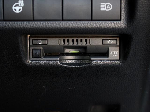 ＲＡＶ４ ハイブリッドＧ　セーフティセンス　ブラインドスポットモニター　パワーバックドア　インテリジェントクリアランスソナー　シート＆ステアヒーター　メモリー機能付パワーシート　ナビ　バックカメラ　ビルトＥＴＣ（33枚目）