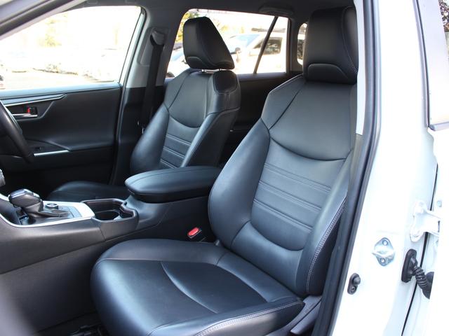 ＲＡＶ４ ハイブリッドＧ　セーフティセンス　ブラインドスポットモニター　パワーバックドア　インテリジェントクリアランスソナー　シート＆ステアヒーター　メモリー機能付パワーシート　ナビ　バックカメラ　ビルトＥＴＣ（35枚目）