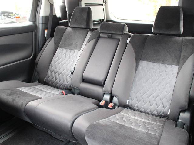 アルファード ２．５Ｓ　後期型　セーフティセンス　純正９型ディスプレイナビ　１３．３型フリップダウンモニター　バックカメラ　両側パワースライド　レーダークルーズ　クリアランスソナー　プリクラッシュ　レーントレーシング（17枚目）