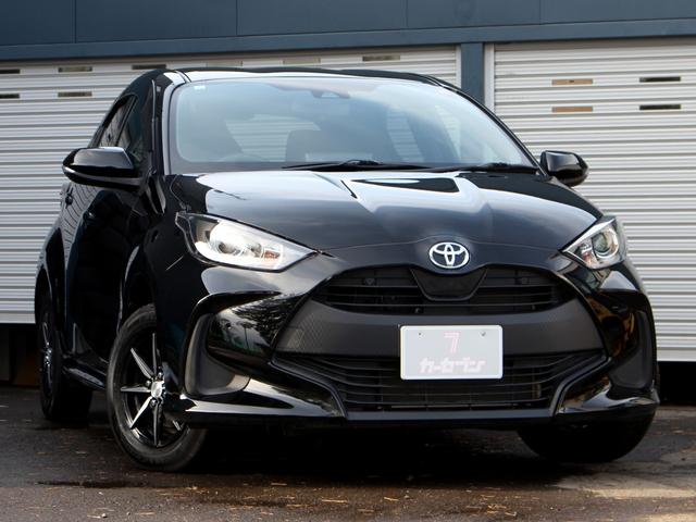 ヤリス Ｇ　寒冷地　セーフティセンス　純正８型ディスプレイオーディオ　バックカメラ　プリクラッシュ　レーントレーシング　レーダークルーズ　先行車発進告知　ビルトＥＴＣ　４ＷＤ（4枚目）