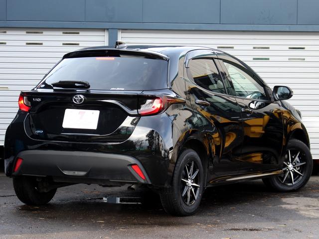 ヤリス Ｇ　寒冷地　セーフティセンス　純正８型ディスプレイオーディオ　バックカメラ　プリクラッシュ　レーントレーシング　レーダークルーズ　先行車発進告知　ビルトＥＴＣ　４ＷＤ（19枚目）