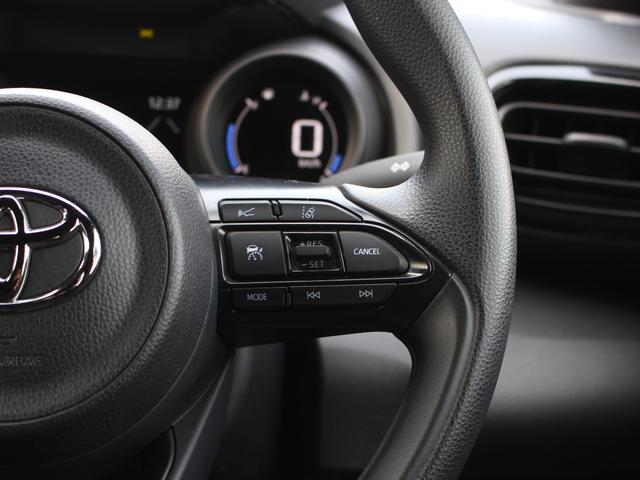 ヤリス Ｇ　寒冷地　セーフティセンス　純正８型ディスプレイオーディオ　バックカメラ　プリクラッシュ　レーントレーシング　レーダークルーズ　先行車発進告知　ビルトＥＴＣ　４ＷＤ（29枚目）