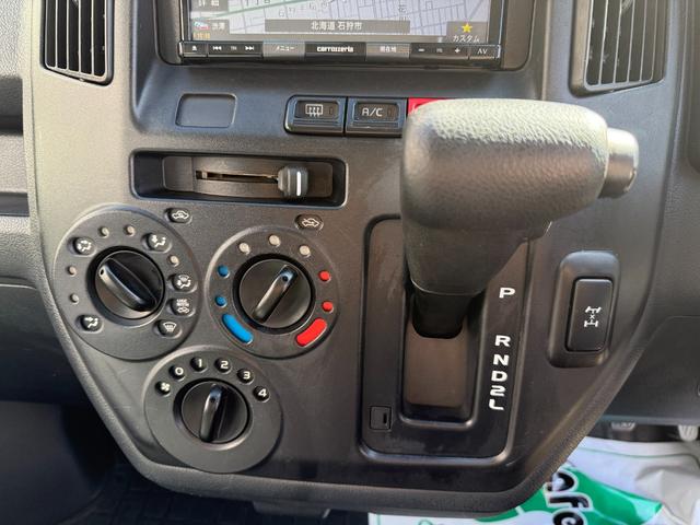 タウンエースバン ＤＸ　４ＷＤ　社外メモリナビ　バックカメラ　トヨタセーフティセンス　ＥＴＣ　寒冷地仕様（13枚目）