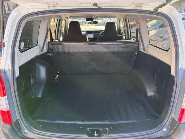 プロボックス ＧＬ　４ＷＤ　社外メモリナビ　バックカメラ　トヨタセーフティセンス　ＥＴＣ　寒冷地仕様（9枚目）