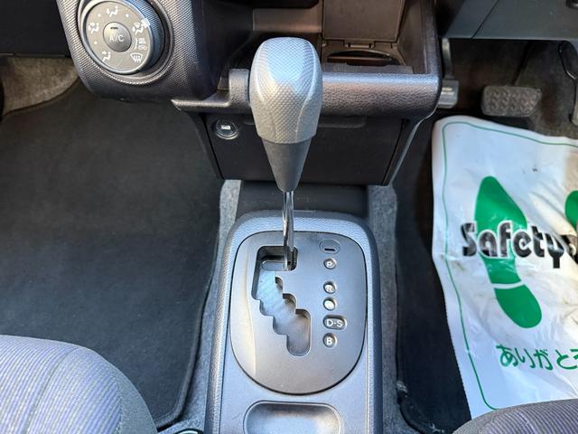 プロボックス ＧＬ　４ＷＤ　社外メモリナビ　バックカメラ　トヨタセーフティセンス　ＥＴＣ　寒冷地仕様（13枚目）