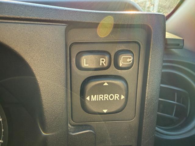 プロボックス ＧＬ　４ＷＤ　社外メモリナビ　バックカメラ　トヨタセーフティセンス　ＥＴＣ　寒冷地仕様（16枚目）