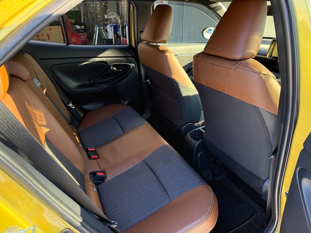 ヤリスクロス ハイブリッドＺ　アドベンチャー　４ＷＤ　ディスプレイオーディオ　パノラミックビューモニター　アダプティブハイビーム　ブラインドスポットモニター　アドバンストパーク　ステリングヒーター　カラーヘッドアップディスプレイ　寒冷地仕様（8枚目）