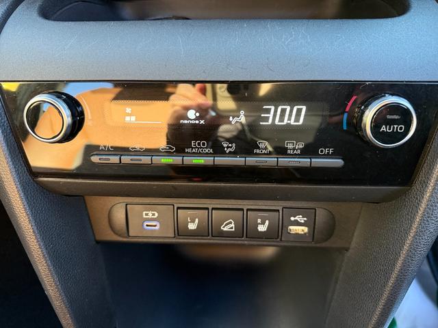 ヤリスクロス ハイブリッドＺ　アドベンチャー　４ＷＤ　ディスプレイオーディオ　パノラミックビューモニター　アダプティブハイビーム　ブラインドスポットモニター　アドバンストパーク　ステリングヒーター　カラーヘッドアップディスプレイ　寒冷地仕様（14枚目）