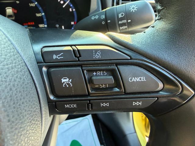 ヤリスクロス ハイブリッドＺ　アドベンチャー　４ＷＤ　ディスプレイオーディオ　パノラミックビューモニター　アダプティブハイビーム　ブラインドスポットモニター　アドバンストパーク　ステリングヒーター　カラーヘッドアップディスプレイ　寒冷地仕様（17枚目）