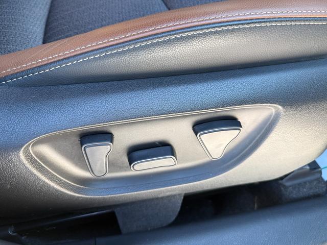 ヤリスクロス ハイブリッドＺ　アドベンチャー　４ＷＤ　ディスプレイオーディオ　パノラミックビューモニター　アダプティブハイビーム　ブラインドスポットモニター　アドバンストパーク　ステリングヒーター　カラーヘッドアップディスプレイ　寒冷地仕様（19枚目）