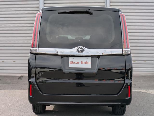 ノア Ｘ　４ＷＤ　寒冷地仕様　ワンオーナー　純正ナビ　フルセグＴＶ　バックカメラ　両側パワースライドドア　ＬＥＤヘッドライト　ＥＴＣ　クルーズコントロール　エンジンスターター（7枚目）