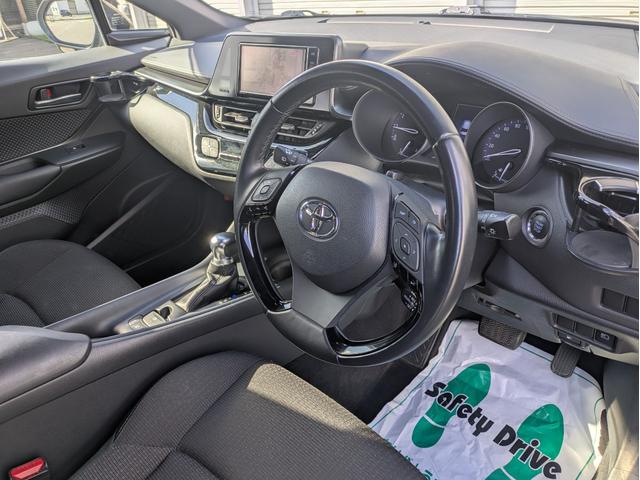 Ｃ－ＨＲ Ｓ－Ｔ　ＬＥＤパッケージ　４ＷＤ　純正ナビ　フルセグＴＶ　バックカメラ　ＲＡＹＳ１９インチ　セーフティセンス　ＬＥＤヘッドライト　ＥＴＣ　前後ドライブレコーダー　純正ＡＷ冬タイヤ　エンジンスターター（21枚目）