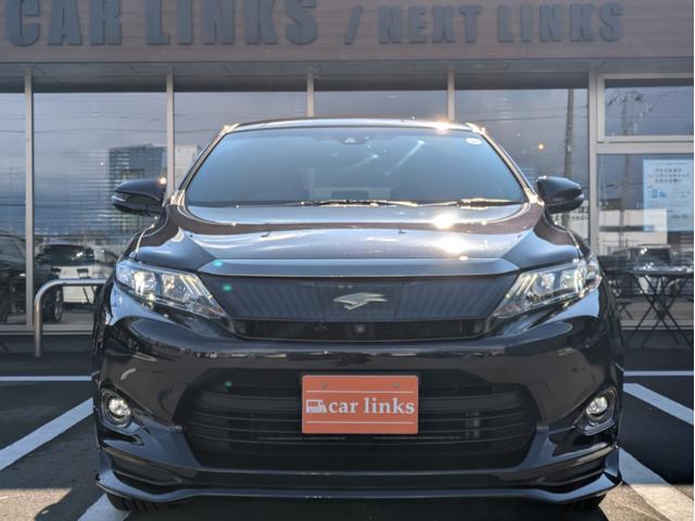 ハリアーハイブリッド プレミアム　アドバンスドパッケージ　４ＷＤ　メーカーナビ　フルセグＴＶ　全方位モニター　ＪＢＬサウンド　パワーバックドア　ＥＴＣ　レーダークルーズコントロール　ワイヤレス充電　夏・冬タイヤ　ＭＴモード（10枚目）