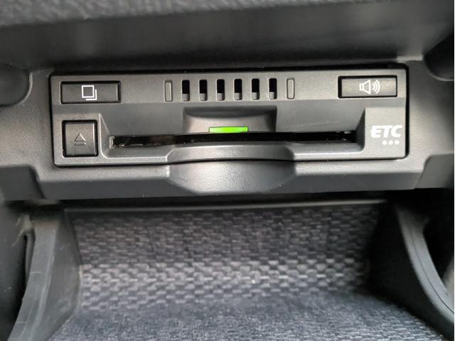 マークX 250S Four 4WD 寒冷地仕様 純正ナビ フルセグTV バックカメラ ETC LEDヘッドライト シートヒーター クルーズコントロール MTモード トヨタセーフティセンス 夏・冬タイヤ(18枚目)