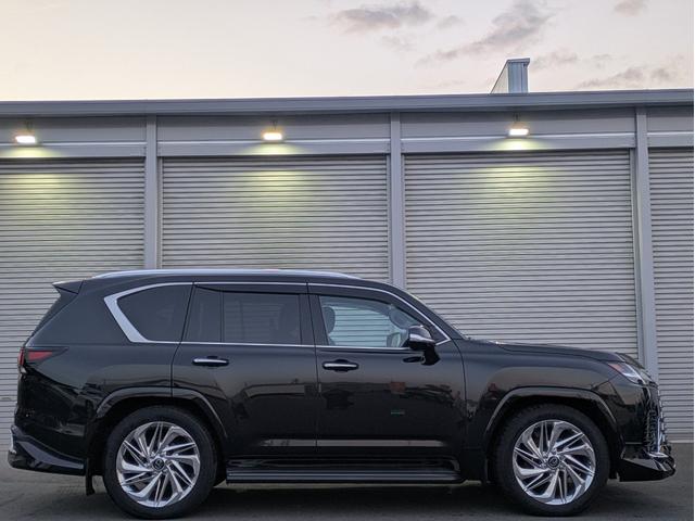 LX LX600 エグゼクティブ 4WD ワンオーナー 禁煙車 寒冷地仕様 リアエンターテイメント マークレビンソン ムーンルーフ 前後ドライブレコーダー デジタルインナーミラー(5枚目)