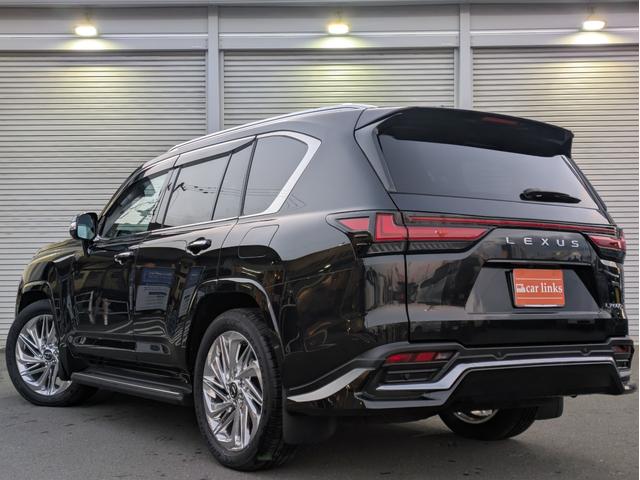 LX LX600 エグゼクティブ 4WD ワンオーナー 禁煙車 寒冷地仕様 リアエンターテイメント マークレビンソン ムーンルーフ 前後ドライブレコーダー デジタルインナーミラー(8枚目)