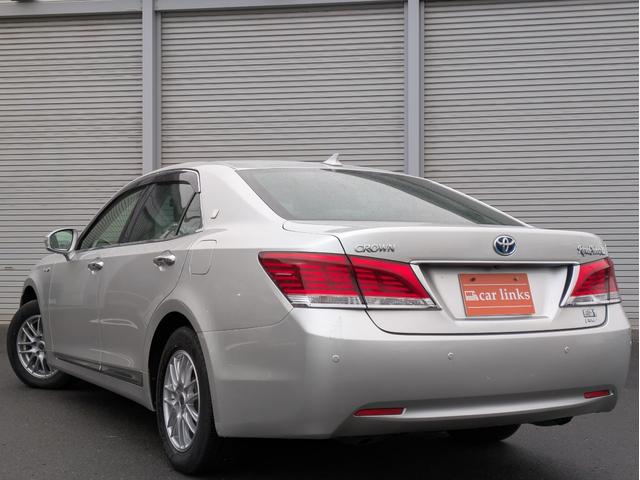 クラウンハイブリッド ロイヤルサルーンＧ　Ｆｏｕｒ　寒冷地仕様　メーカーナビ　フルセグＴＶ　バックカメラ　前後ドラレコ　ＨＩＤライト　ＥＴＣ　シートヒーター　エンジンスターター　クルーズコントロール　ＭＴモード（8枚目）