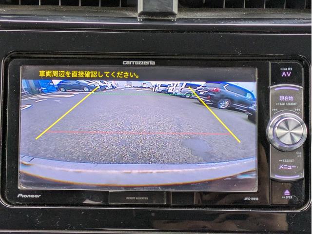 プリウス S 4WD ワンオーナー 寒冷地仕様 社外ナビ フルセグTV バックカメラ ETC LEDヘッドライト クルーズコントロール 純正エンジンスターター フロントドライブレコーダー 夏・冬タイヤ(18枚目)