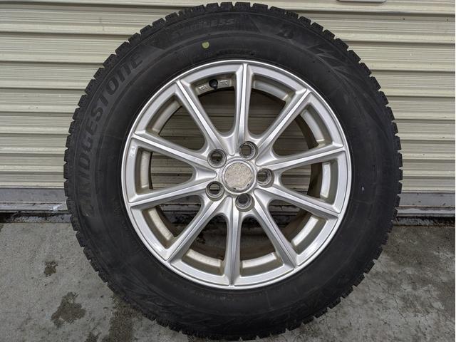 プリウス S 4WD ワンオーナー 寒冷地仕様 社外ナビ フルセグTV バックカメラ ETC LEDヘッドライト クルーズコントロール 純正エンジンスターター フロントドライブレコーダー 夏・冬タイヤ(33枚目)