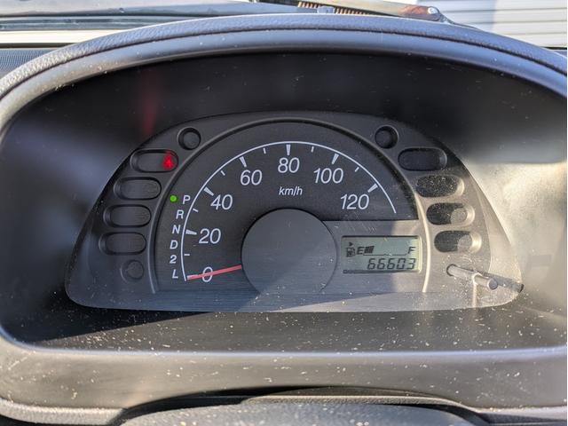 キャリイトラック KCエアコン・パワステ リミテッド 4WD ワンオーナー 純正オーディオ エアコン パワステ オートマ 夏・冬タイヤ(21枚目)