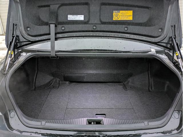 クラウンハイブリッド アスリートS Four ブラックスタイル 4WD ワンオーナー 寒冷地仕様 純正ナビ フルセグTV バックカメラ 社外ハーフスポイラー 車高調 TOMSステア クルーズコントロール シートヒーター パワーシート ETC MTモード(30枚目)