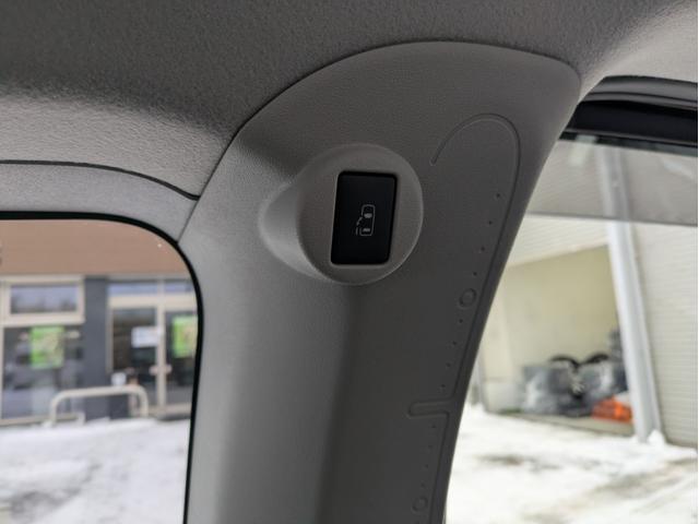 スペイド G 4WD 寒冷地仕様 純正ナビ ワンセグTV ETC 片側パワースライドドア シートヒーター 革巻ステアリング 夏・冬タイヤ(25枚目)