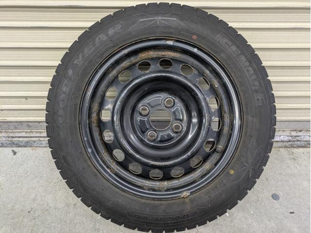 スペイド G 4WD 寒冷地仕様 純正ナビ ワンセグTV ETC 片側パワースライドドア シートヒーター 革巻ステアリング 夏・冬タイヤ(29枚目)