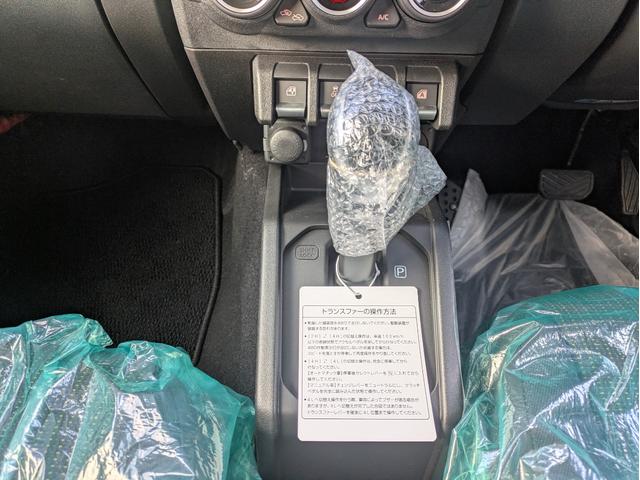 ジムニーノマド ＦＣ　ナビ　フルセグＴＶ　Ｂカメラ　ＥＴＣ　ＬＥＤヘッドランプ　シートヒーター　アイドリングストップ　デュアルカメラブレーキサポート　クルーズコントロール　ダウンヒルアシストコントロール（15枚目）