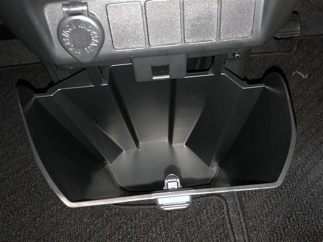 ルーミー Ｘ　左オートスライド　ＡＣ　ＶＳＣ　ＰＷ　ＷエアＢ　アルミホイール　イモビライザー　パワーステアリング　エアバッグ　アイドルストップ　メディアプレイヤー接続　キーレスエントリー　ドライブレコーダー　ＡＢＳ（30枚目）