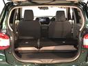 リヤシートを倒すことによって、さらにラゲージスペースを広く使うことができ、とても便利です!