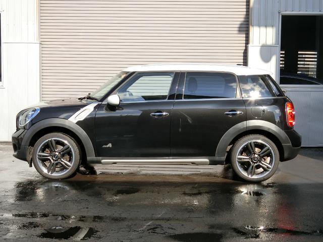 ＭＩＮＩ クーパーＤ　クロスオーバー　オール４　本州仕入車　４ＷＤディーゼル（8枚目）