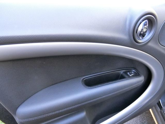 ＭＩＮＩ クーパーＤ　クロスオーバー　オール４　本州仕入車　４ＷＤディーゼル（28枚目）