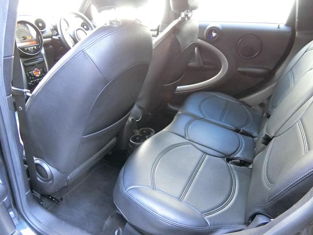 ＭＩＮＩ クーパーＤ　クロスオーバー　オール４　本州仕入車　４ＷＤディーゼル（30枚目）