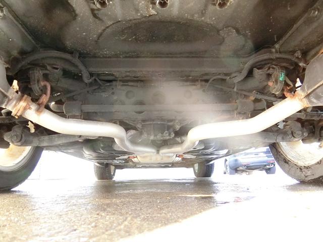 ジープ・グランドチェロキー サミット　サンルーフ　ｈａｒｍａｎ／ｋａｒｄｏｎサウンド　レーダークルーズコントロール　限定車サミット（5枚目）