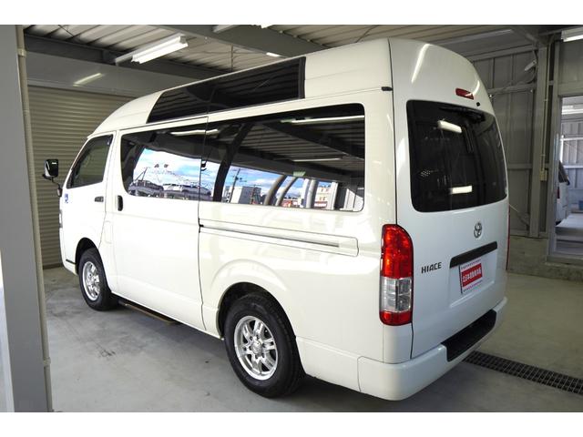 ハイエースバン 　Ｄ－ＴＢ　車いす仕様車　４ＷＤ　Ｄ保証　２年車検（付）・Ｂカメラ・スイングアームリフト・車いす固定装置２基・オートステップ・１０人乗り・キーレス・リアヒーター（11枚目）