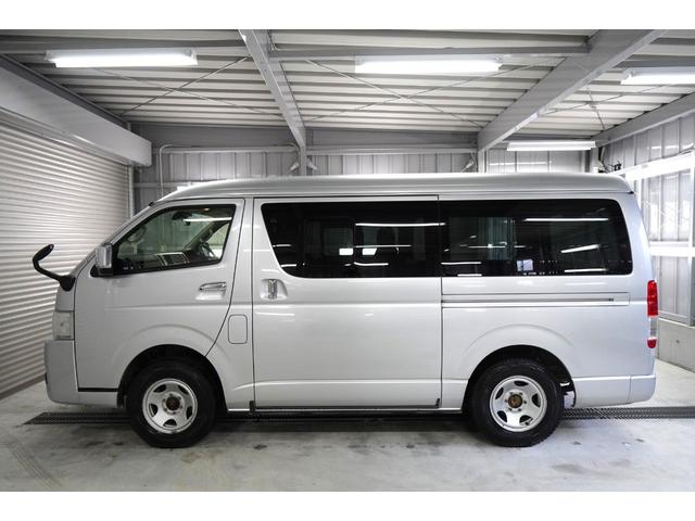 ハイエースバン ロングスーパーＧＬ　４ＷＤ　Ｂ保証　２年車検（付）・ＴＳＳ・衝突軽減ブレーキ・スマートキー・Ｐスタート・寒冷地仕様・リアヒーター・ミラーヒーター・ＴＲＣ・ＶＳＣ・オートエアコン・ＡＢＳ・イモビライザー（10枚目）